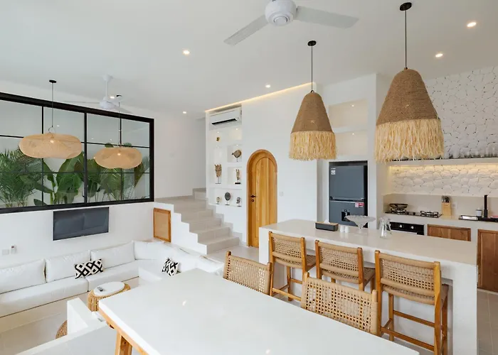 New Designer 2br In *